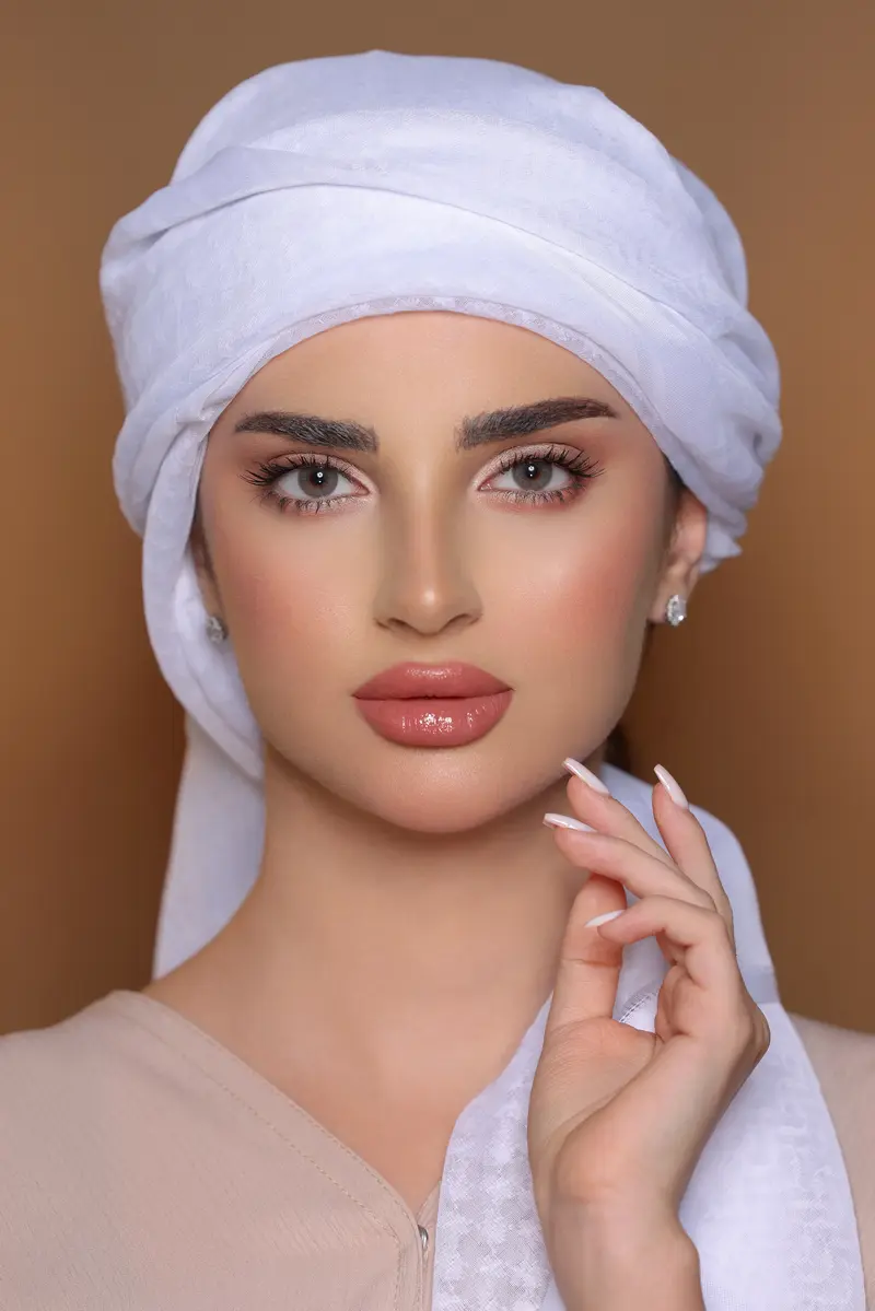 LUMINOUS CONTACT LENSES | QUARTIZO